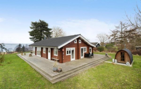 Cozy Home In Holbæk With House Sea View in Holbæk